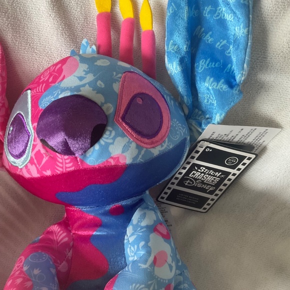 Disneys STITCH CRASHES SERIES ‘’SLEEPING BEAUTY ‘’ PLUSH - Picture 2 of 8